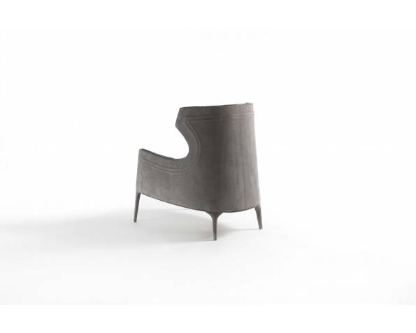 Piola Armchair