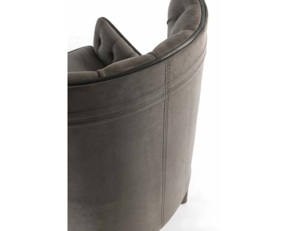 Piola Armchair