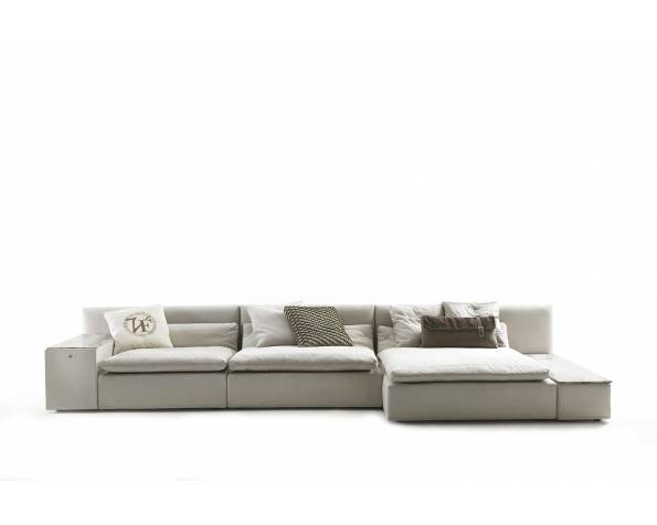 Serbelloni sofa