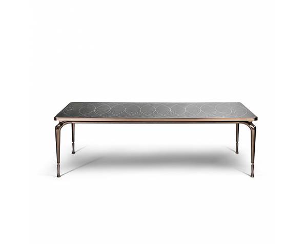 Thule dining table