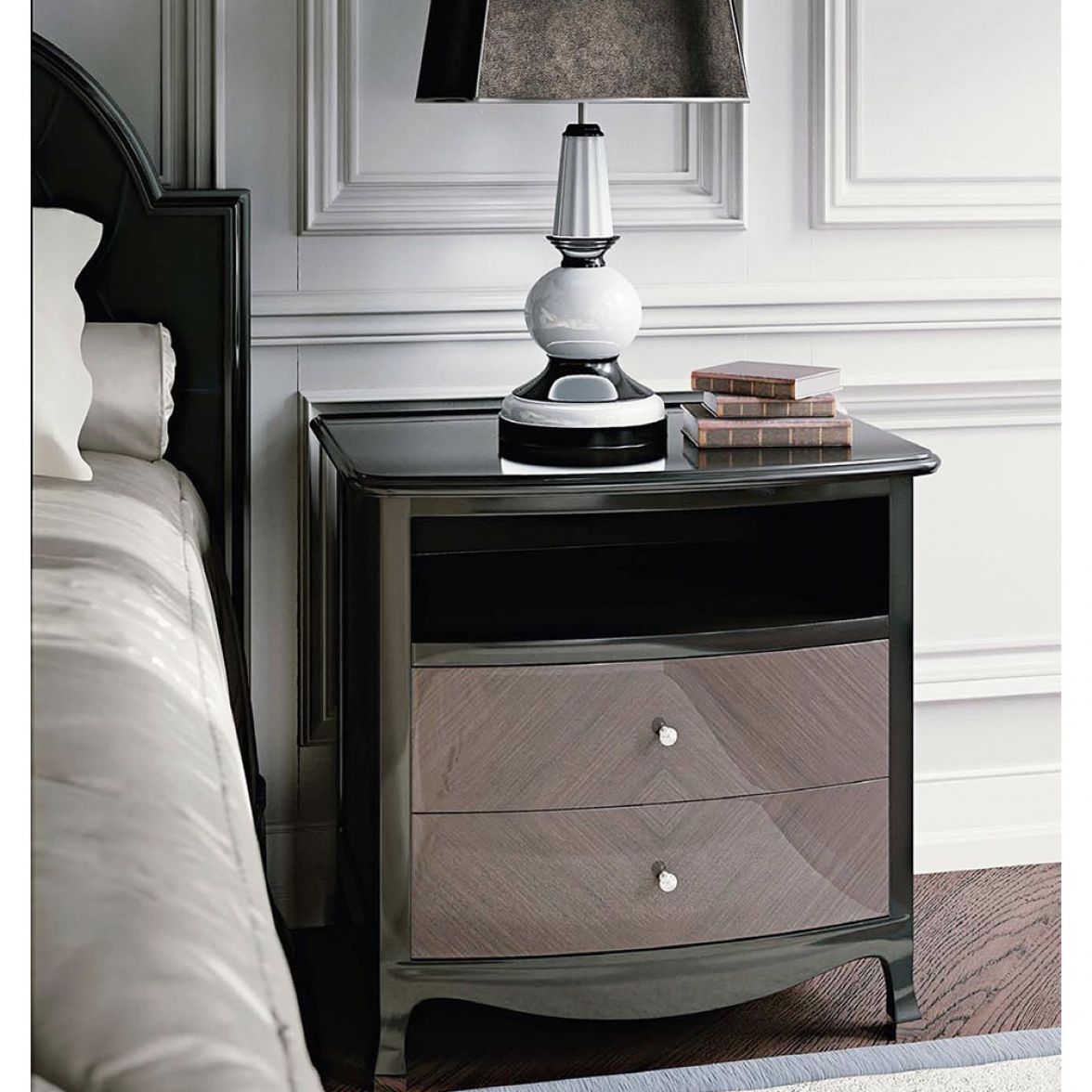 Roberta BEDSIDE TABLE