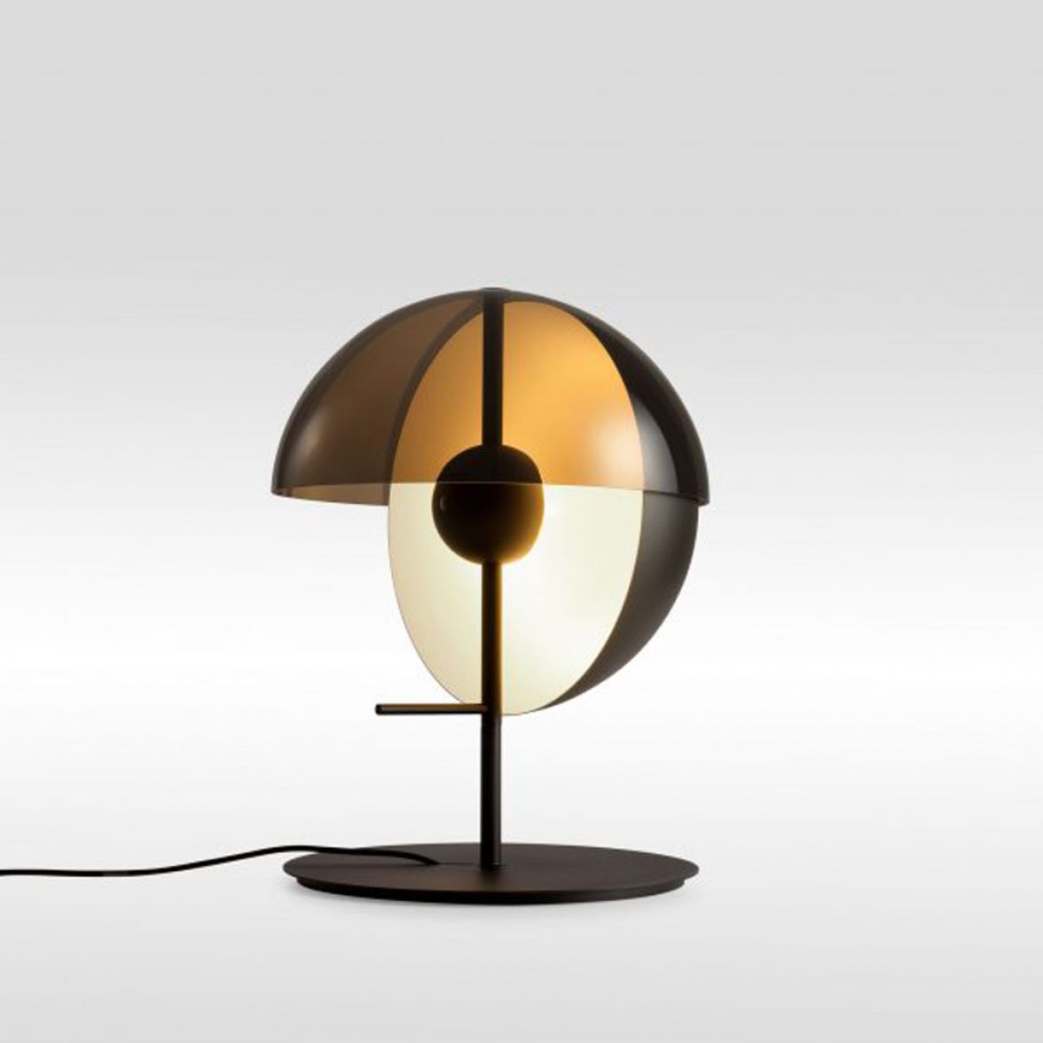 Theia table lamp