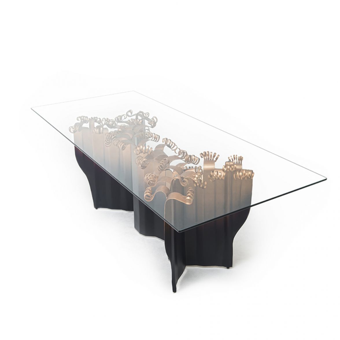 Vivo dining table