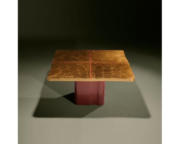 Soul dining table