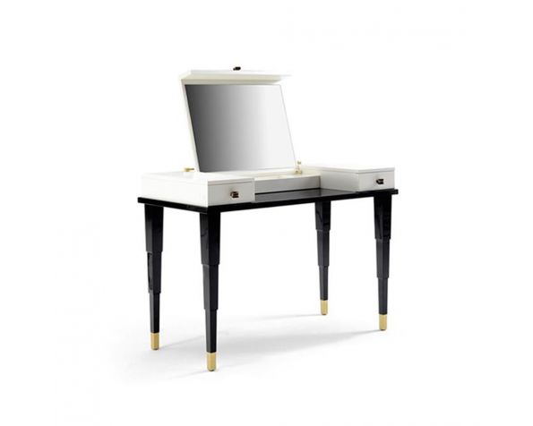 Lumiere vanity table