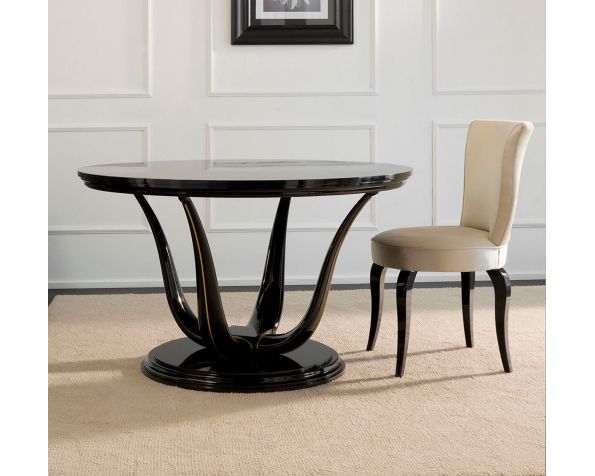 Corallo dining table