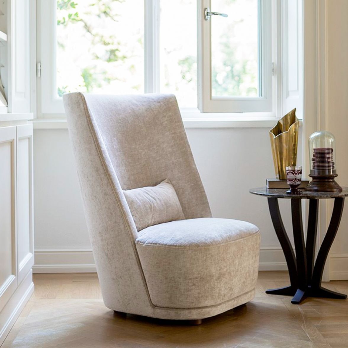 Vivien armchair