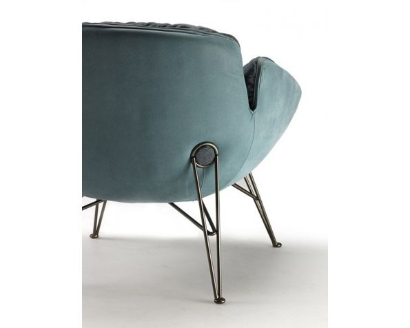 Juno armchair