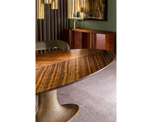 INES HAMMERED  dining table