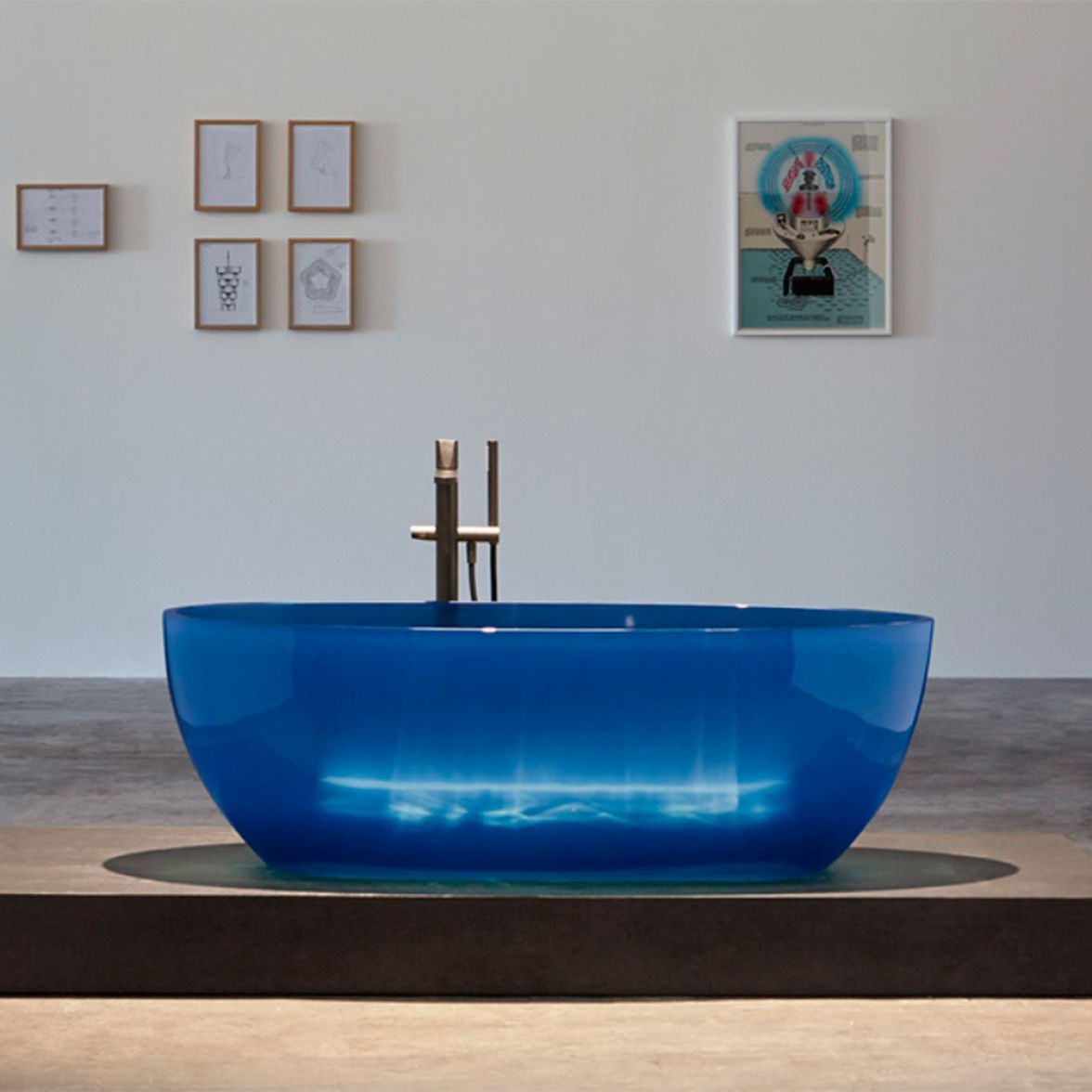 Reflex bathtub