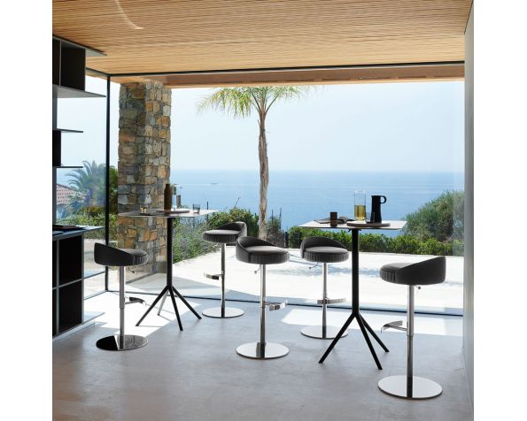 Plisse bar stool